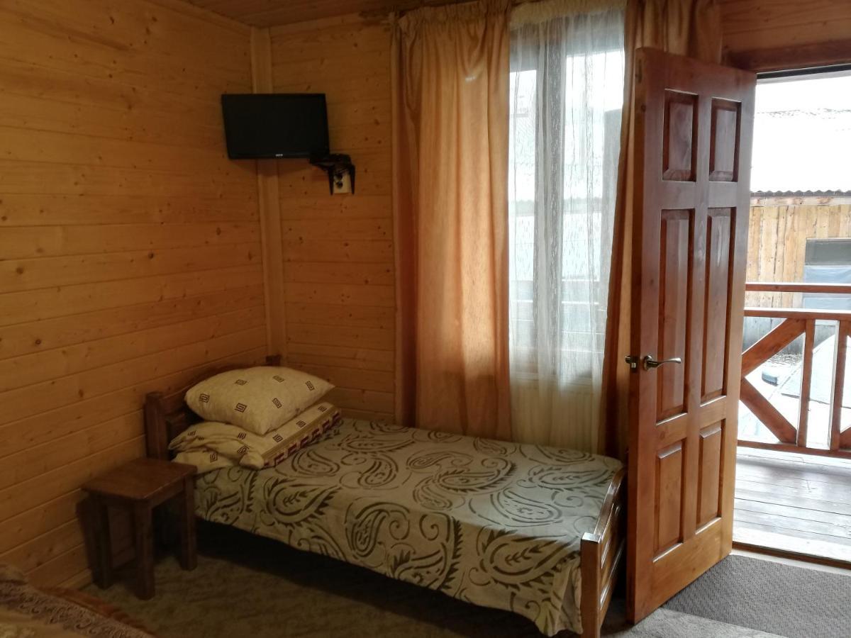 Hotel Krym Jaremcze Zewnętrze zdjęcie